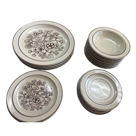 Homer Laughlin Brown Floral Dinnerware 25 pc Made In USA Stoneware Vintage - Picture 2 of 11